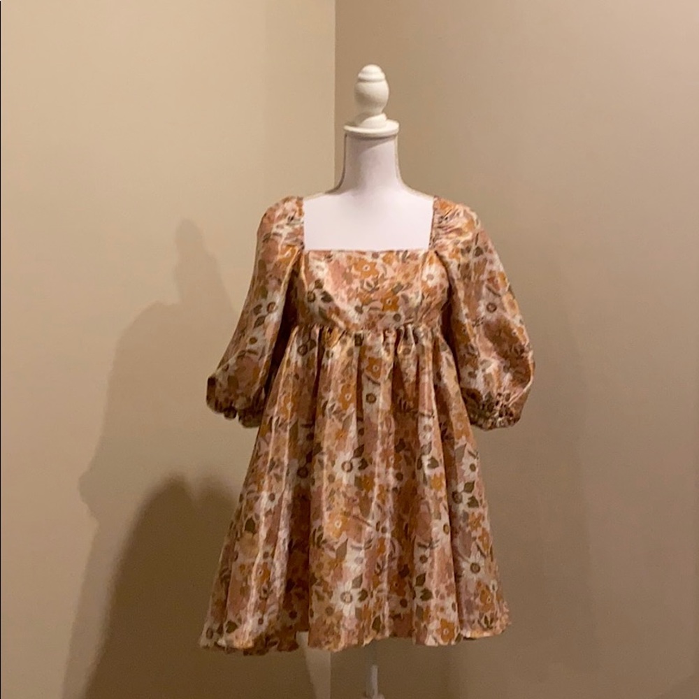 Beautiful mini Dress